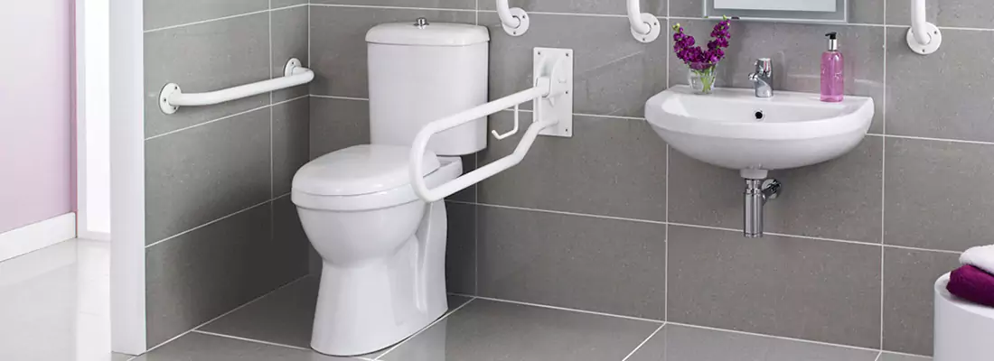 Modern Handicap Bathroom Solutions with Safety Features in Hollywood, FL
